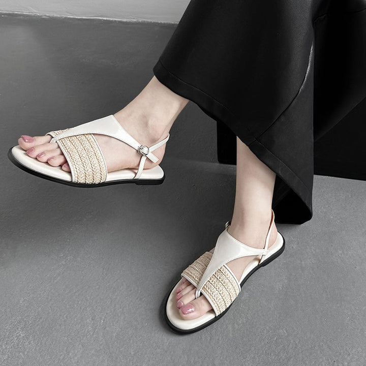 Sandals 