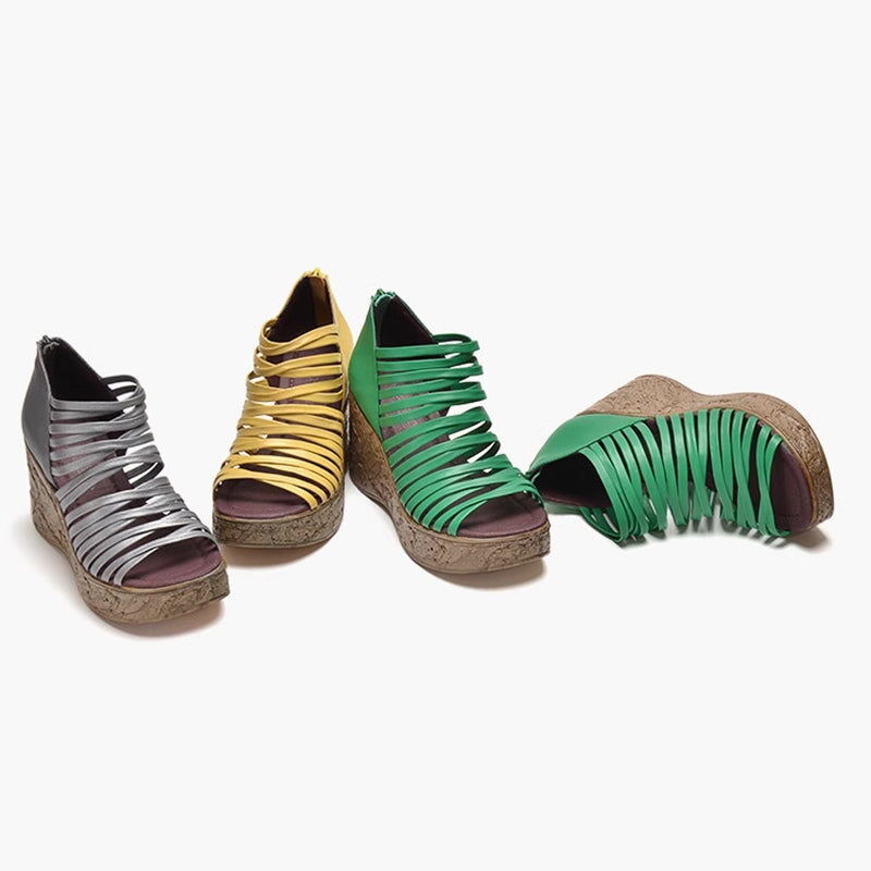  Sandals 
