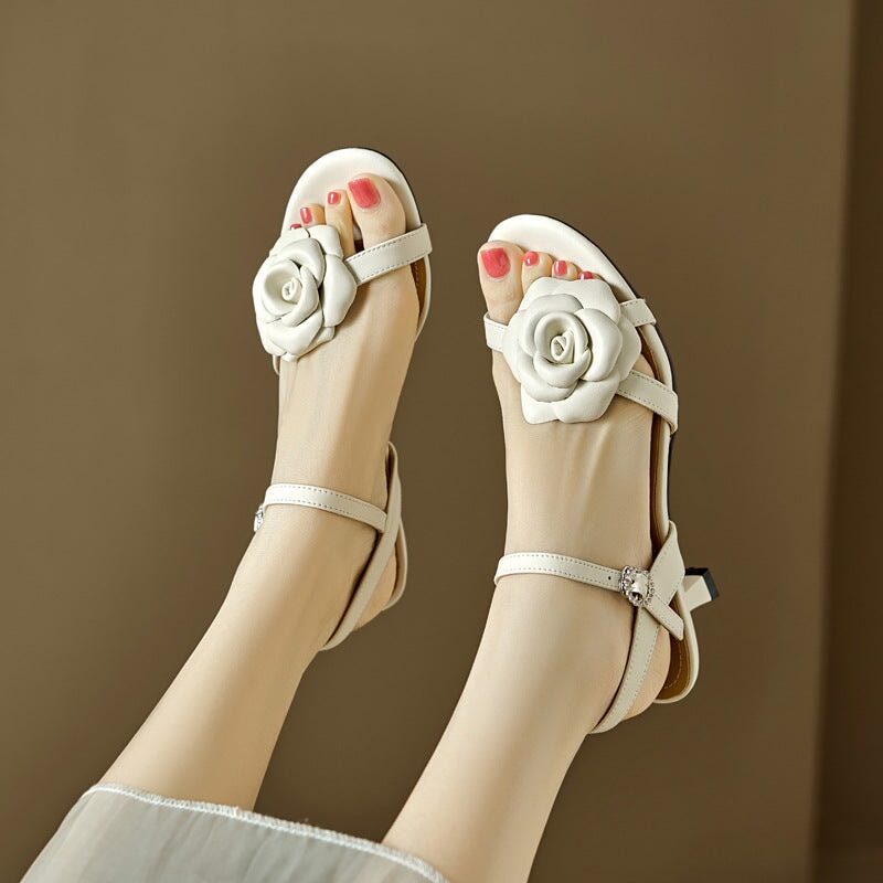  Sandals 