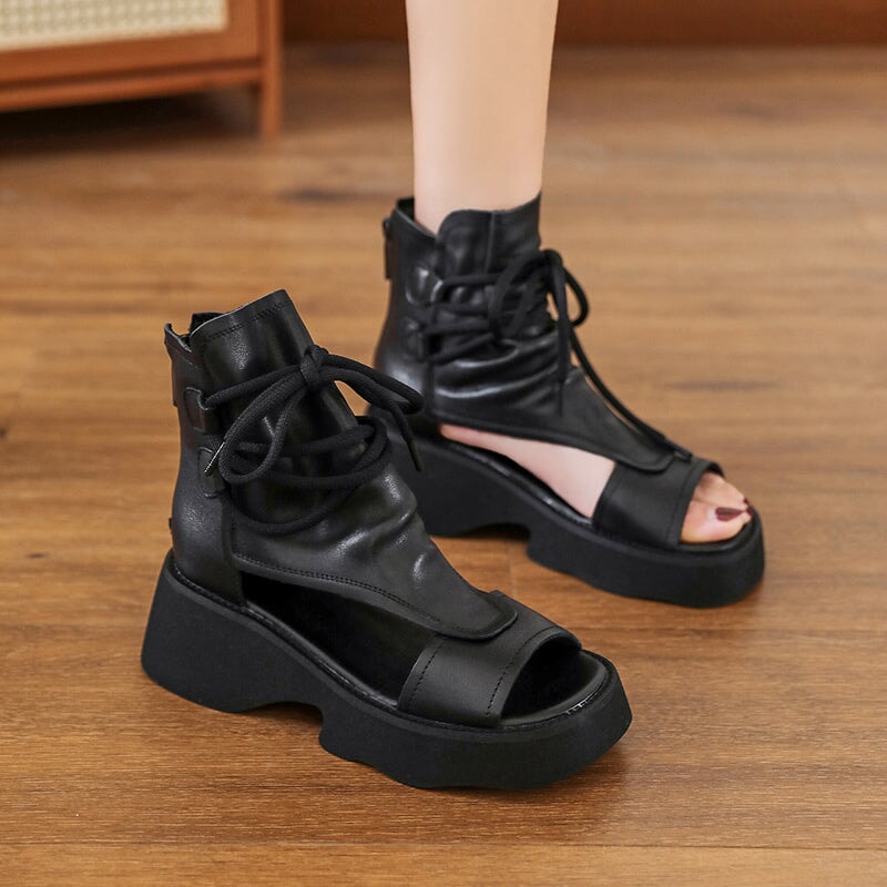 Sandals 