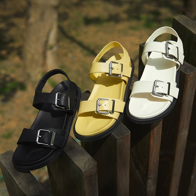  Sandals 