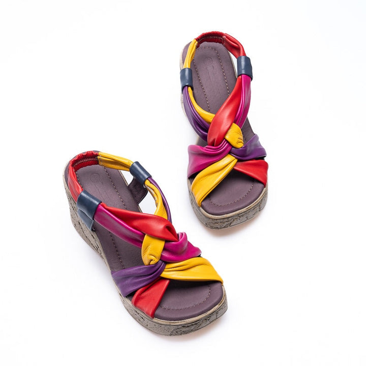  Sandals 