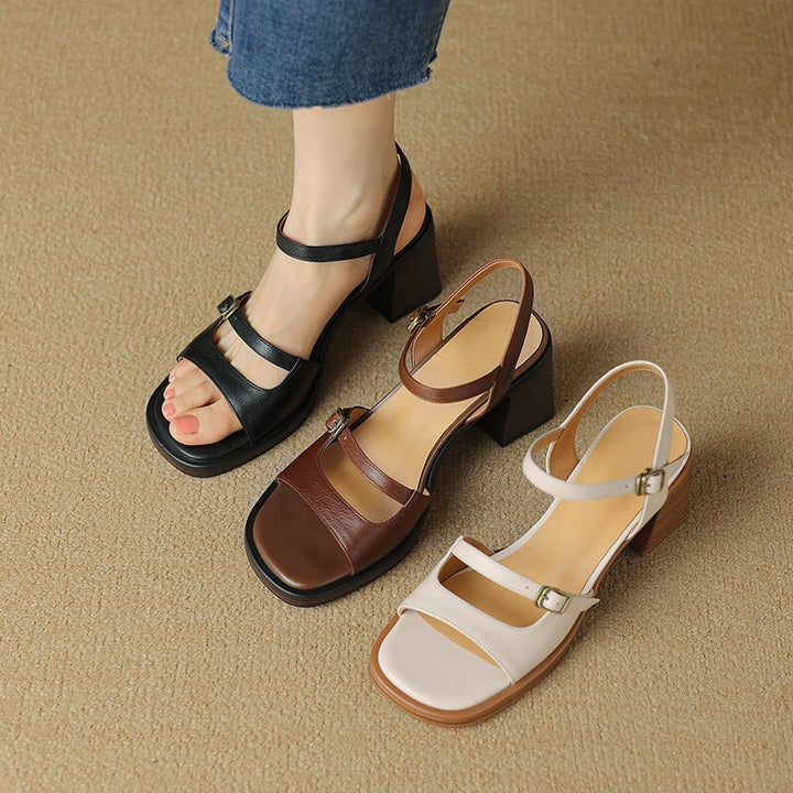  Sandals 