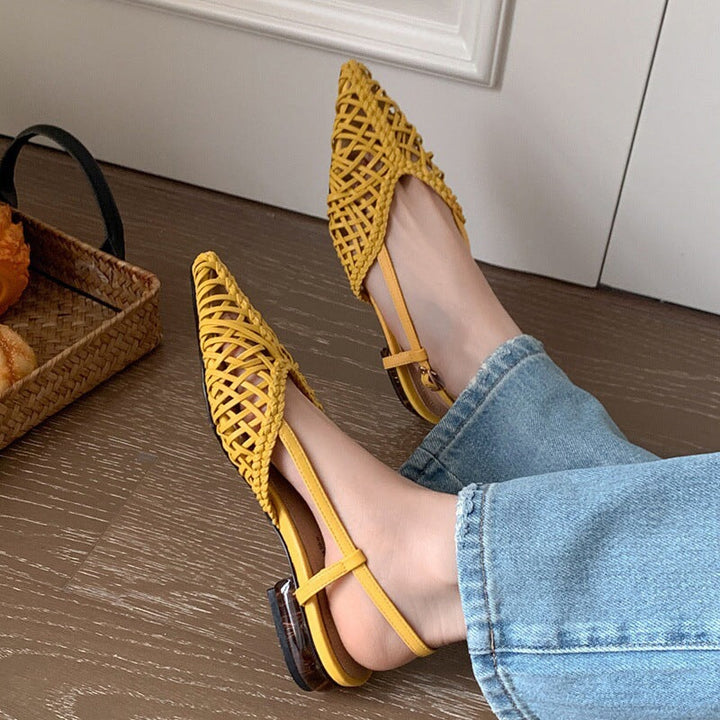 Sandals 