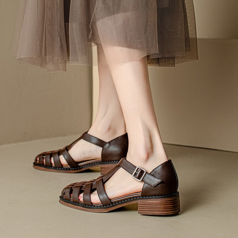  Sandals 