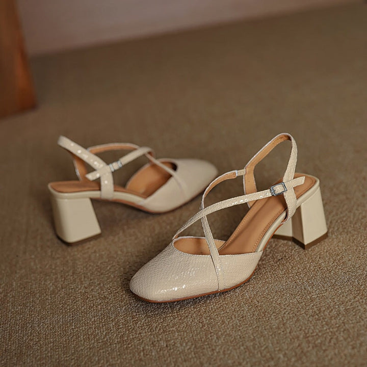  Sandals 