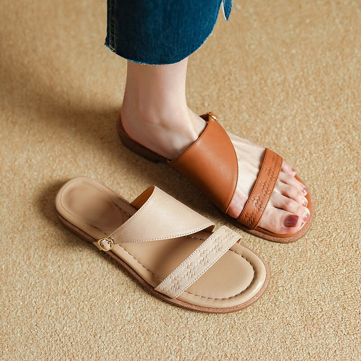  Slippers 