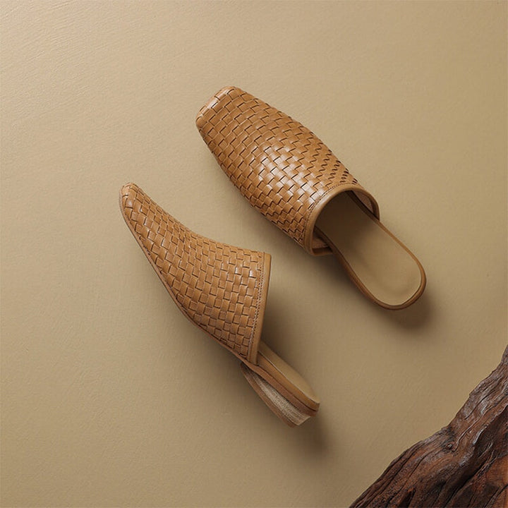  slippers 