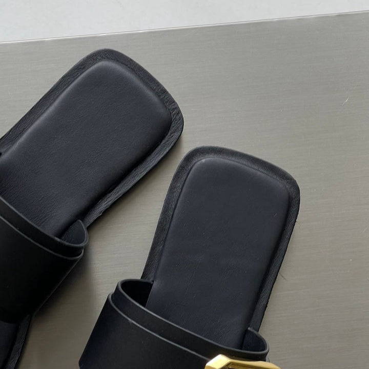  slippers 