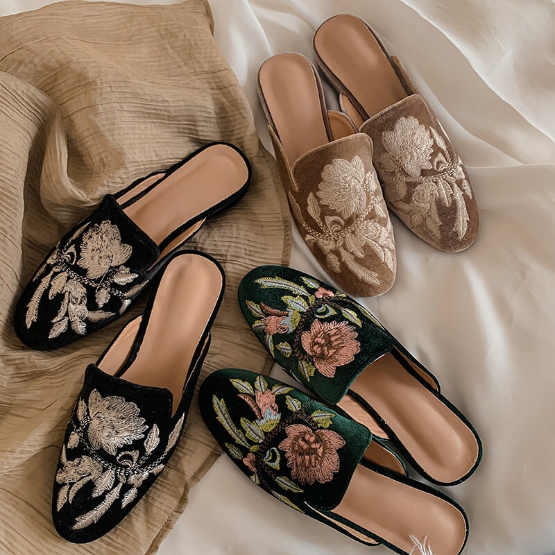  slippers 