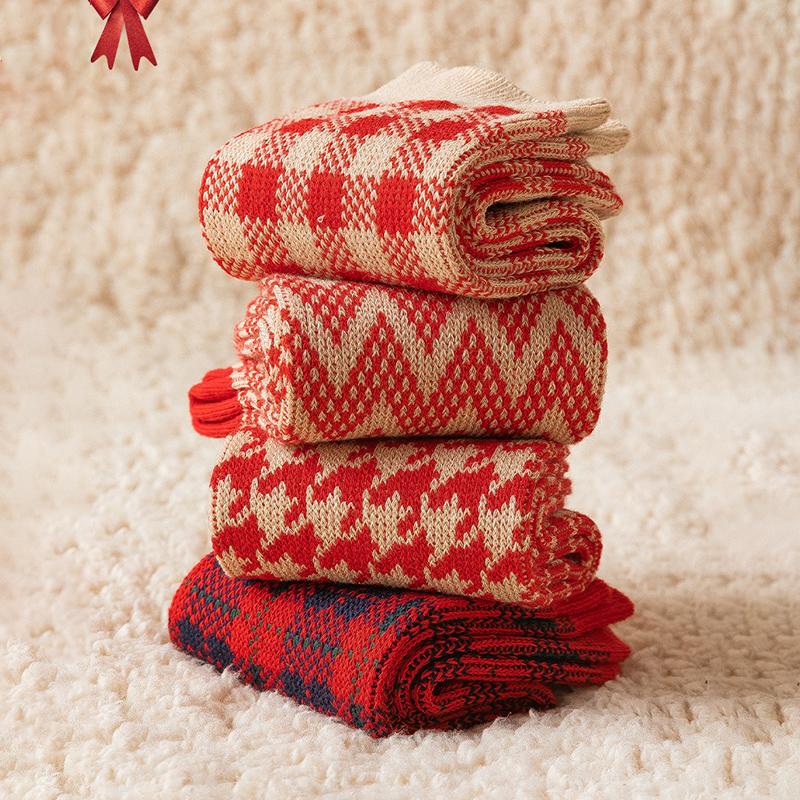 Chaussettes en coton rétro rouges, longueur mollet, série de cadeaux de Noël, 3 paires