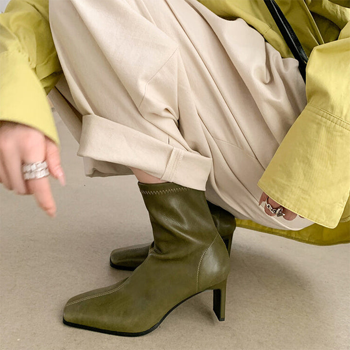  Boots 