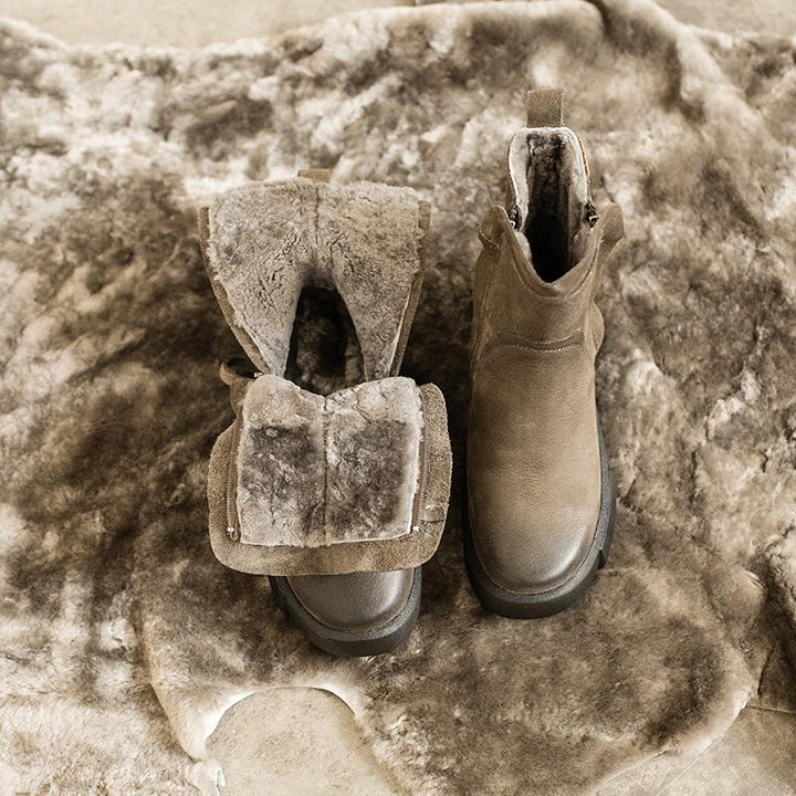  Boots 