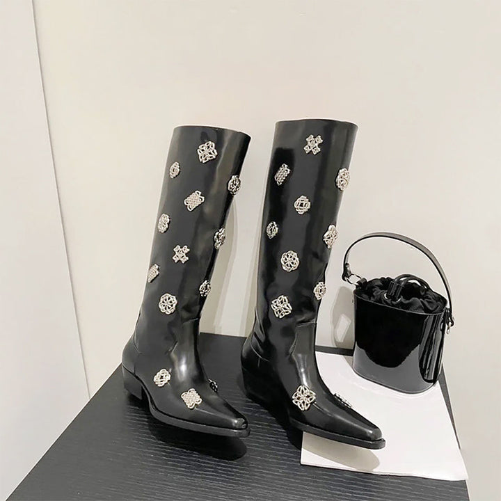  Boots 