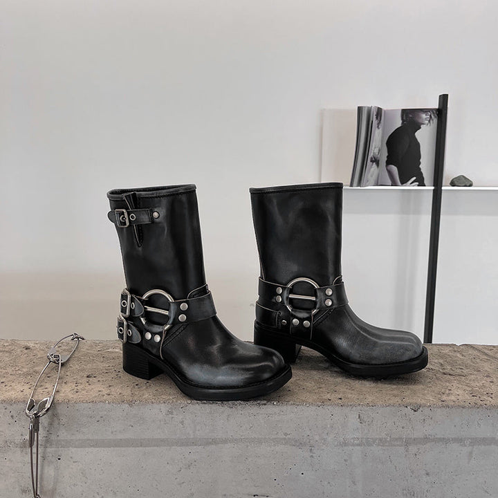  Boots 