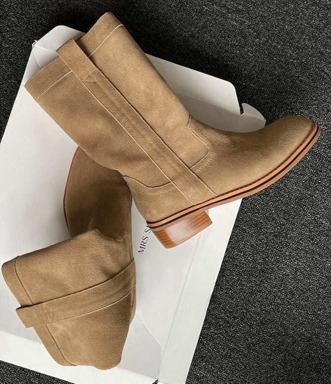  Boots 
