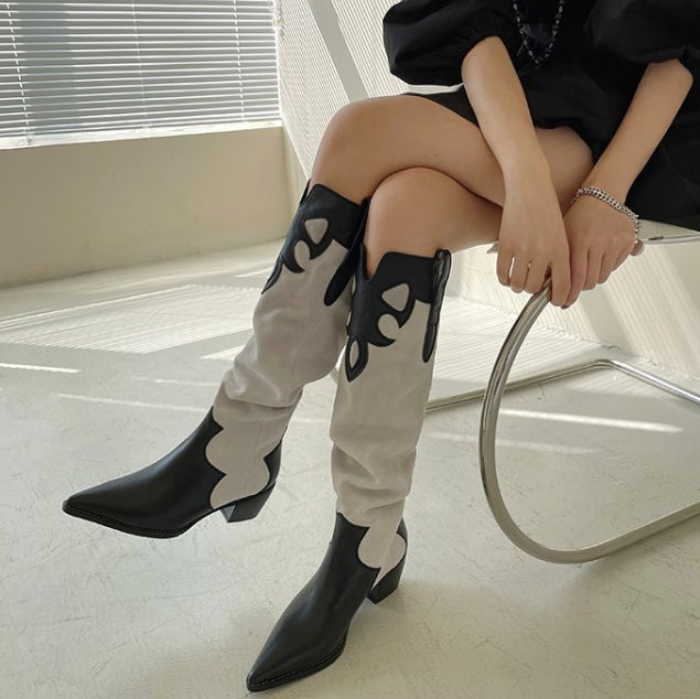  Boots 