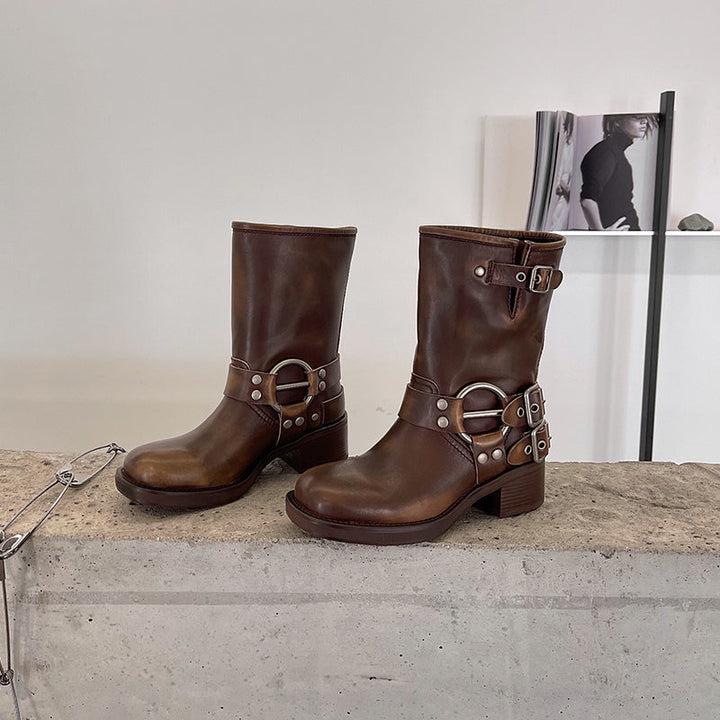  Boots 