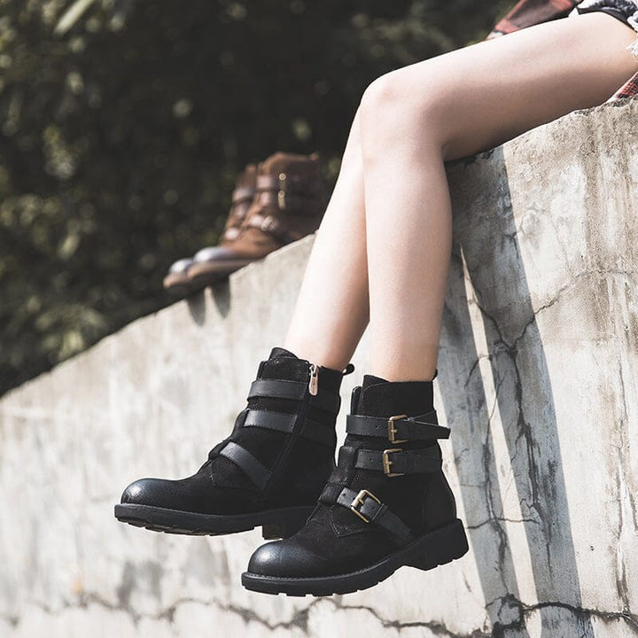  Boots 