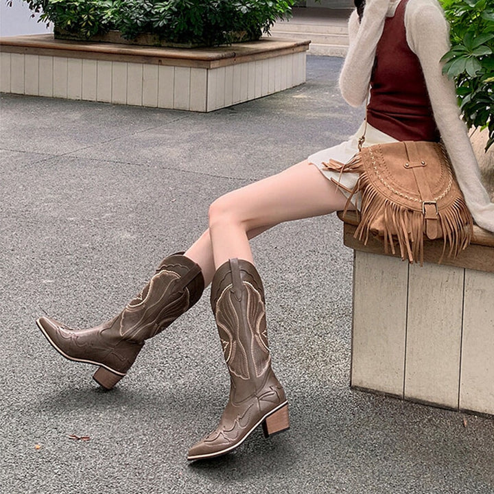  Boots 