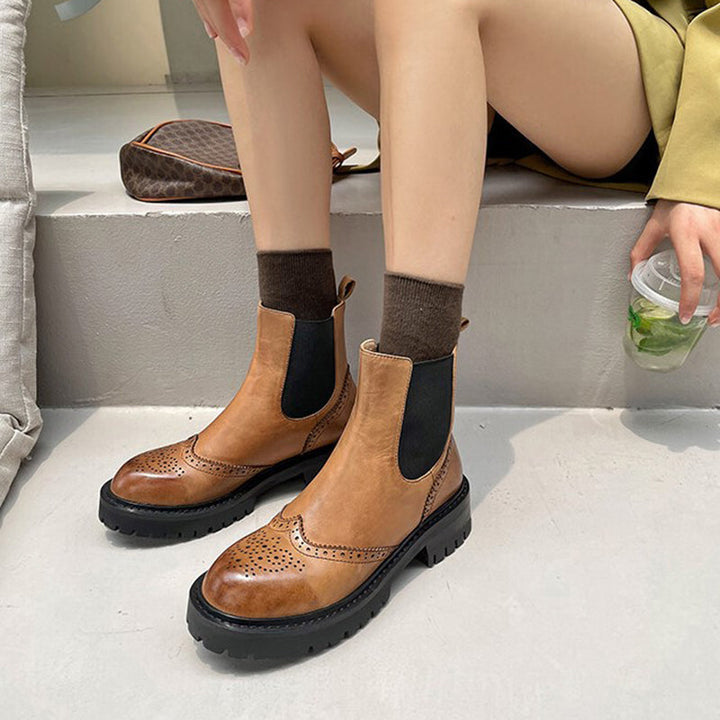  Boots 