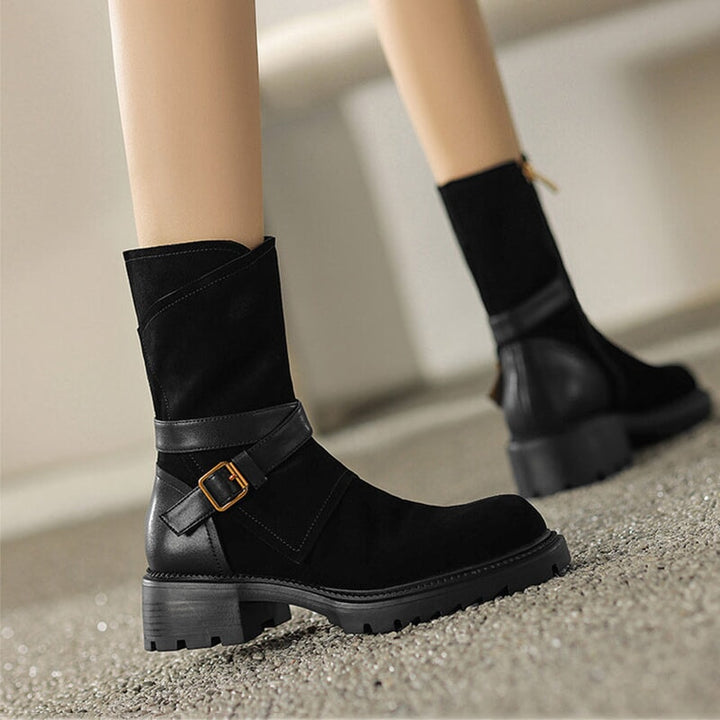  Boots 