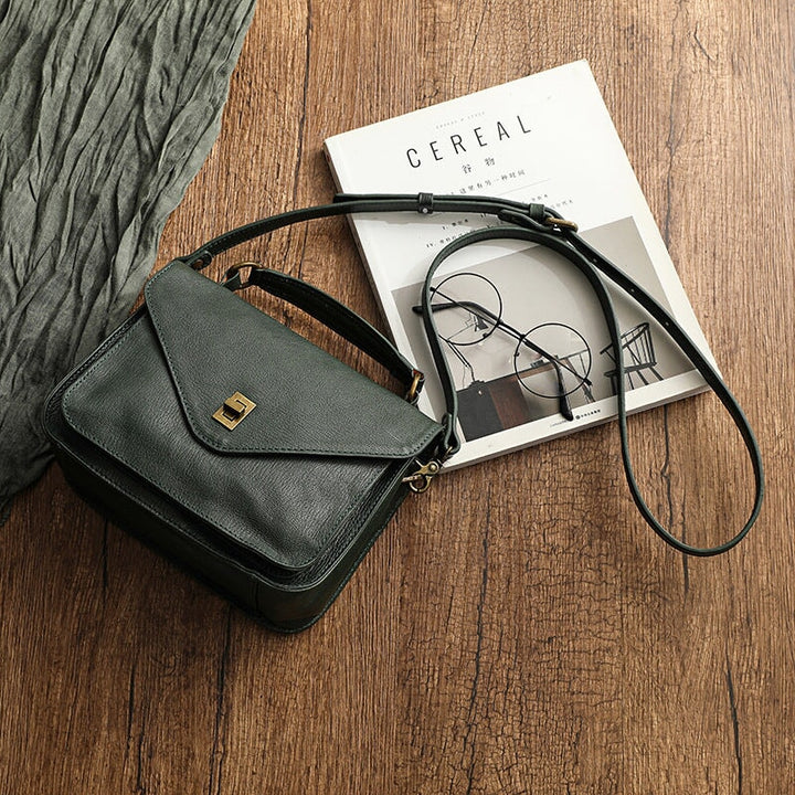 d1105b-4 Accessories Green 