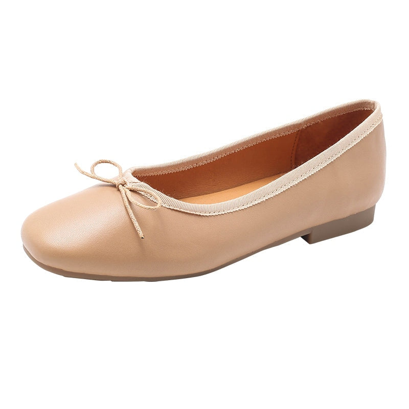 dwarves1530-35 Flats 5.5 Apricot