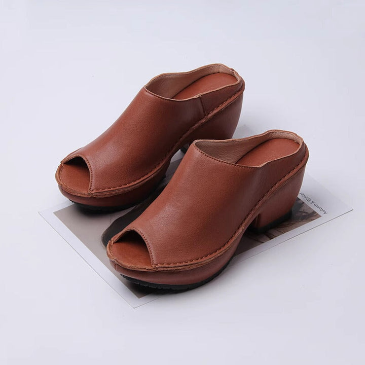 dwarves2540-2 slippers 5.5 Brown