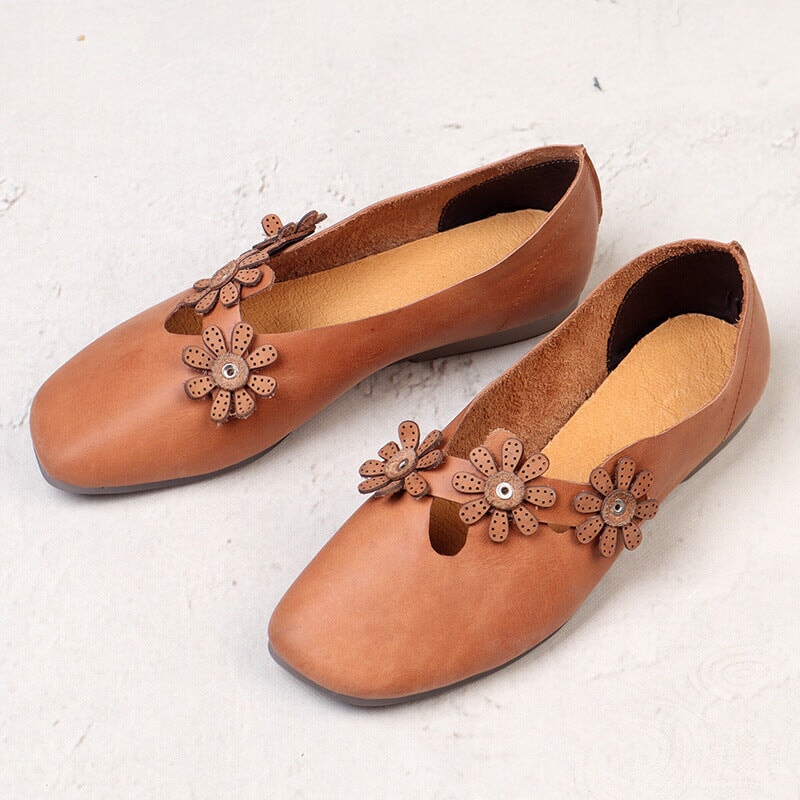 dwarves596-2 Flats 6 Brown