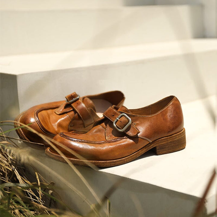  Loafers 