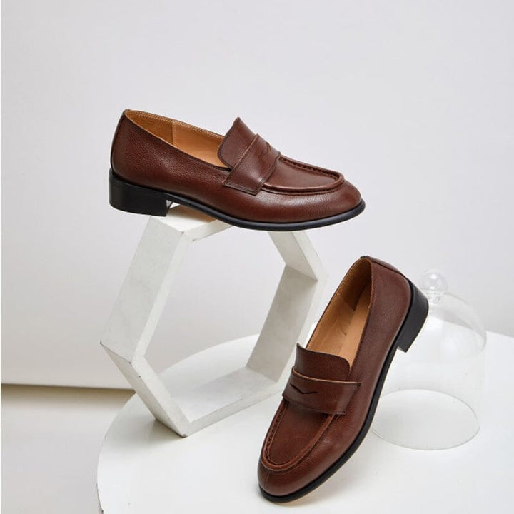  Loafers 
