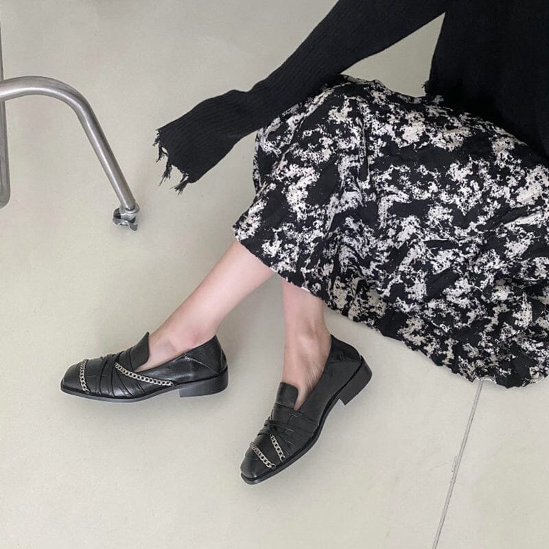  Loafers 