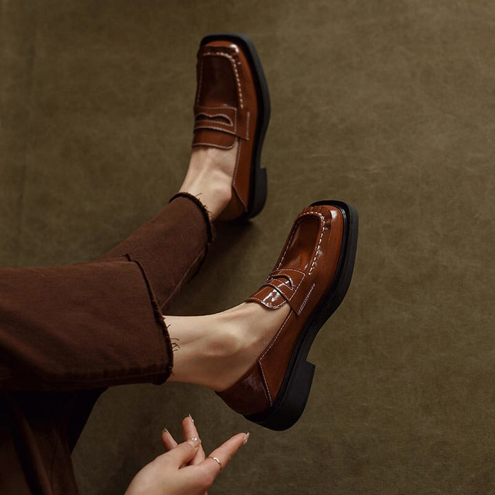  Loafers 