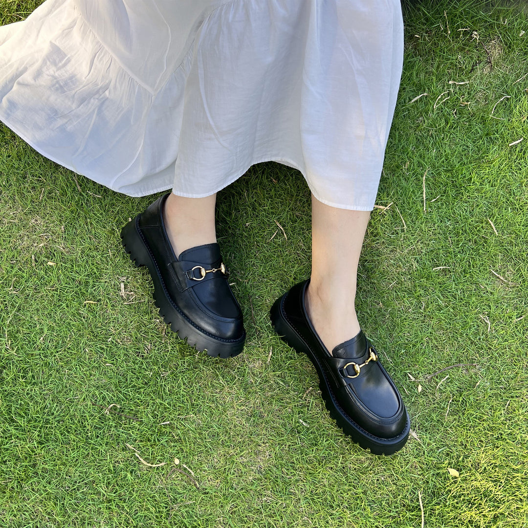  Loafers 