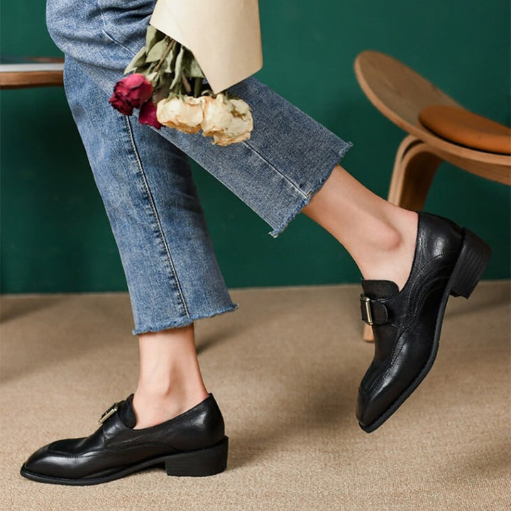  Loafers 
