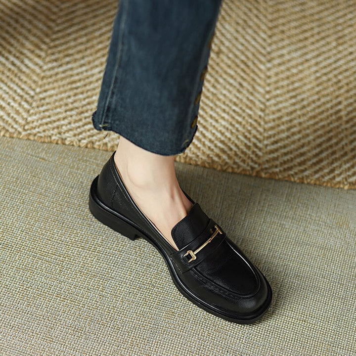  Loafers 