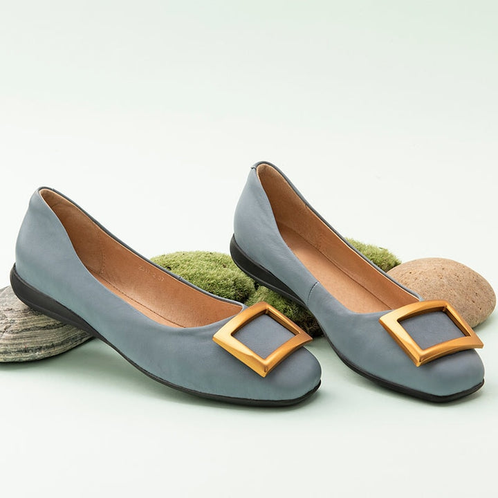  Loafers 