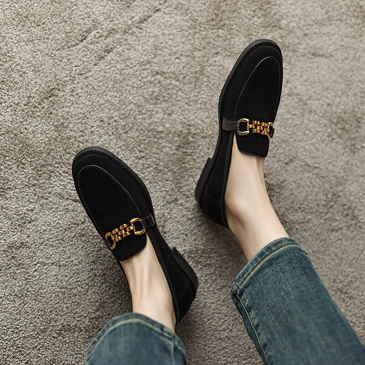  Loafers 