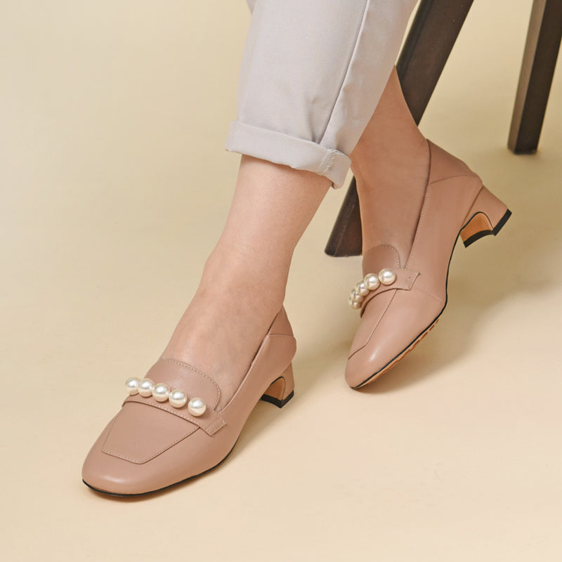  Loafers 