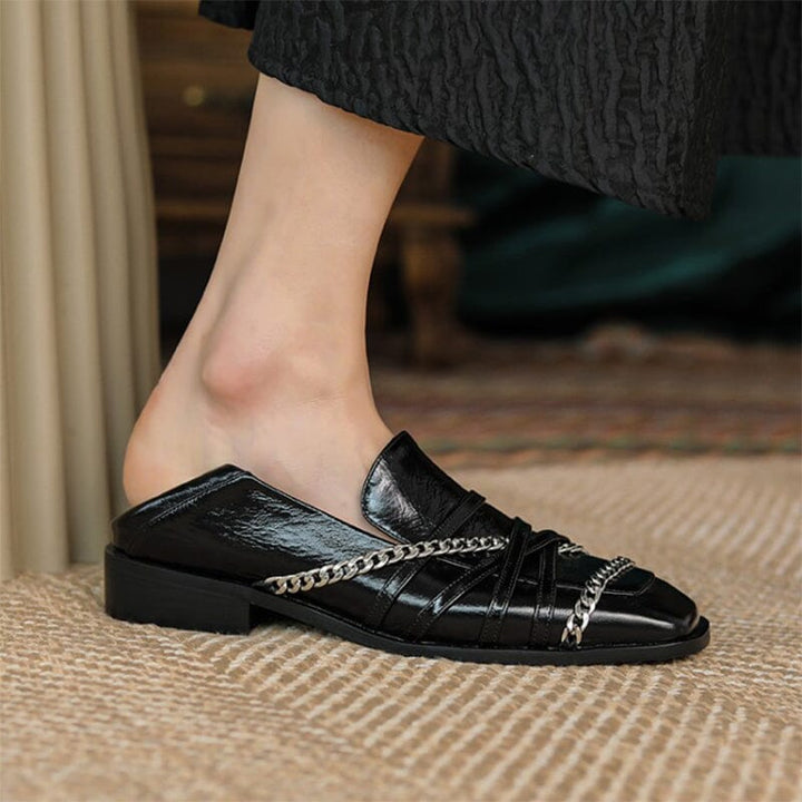  Loafers 