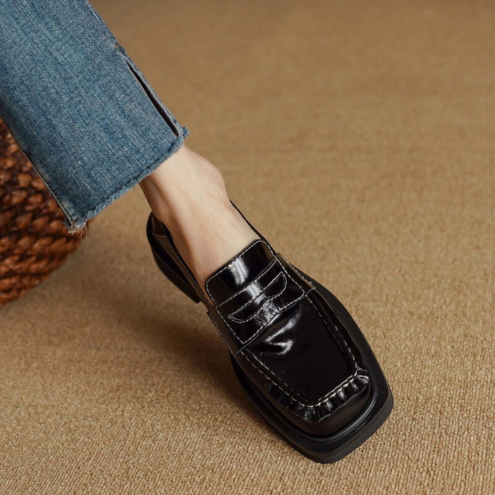  Loafers 