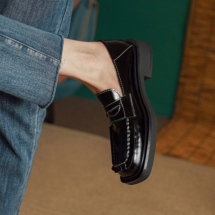  Loafers 