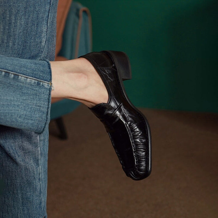  Loafers 