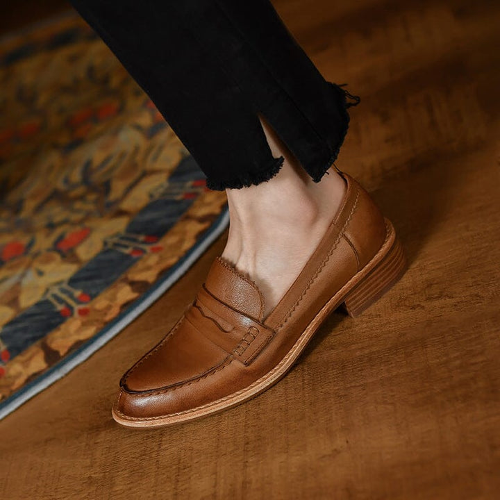  Loafers 
