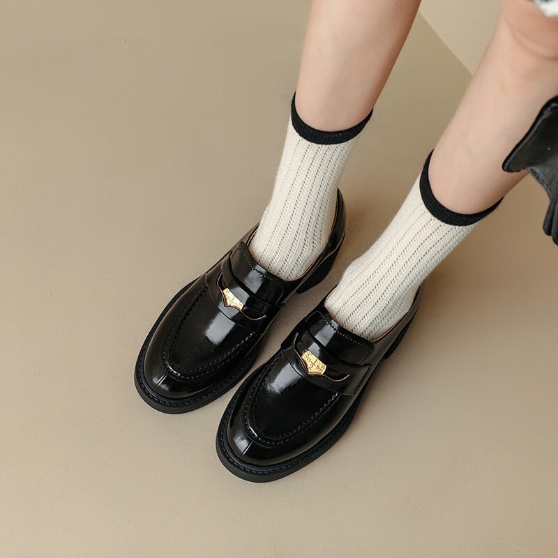  Loafers 