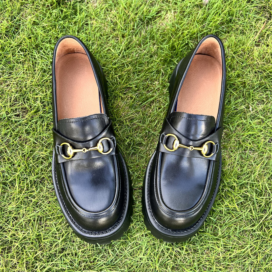  Loafers 