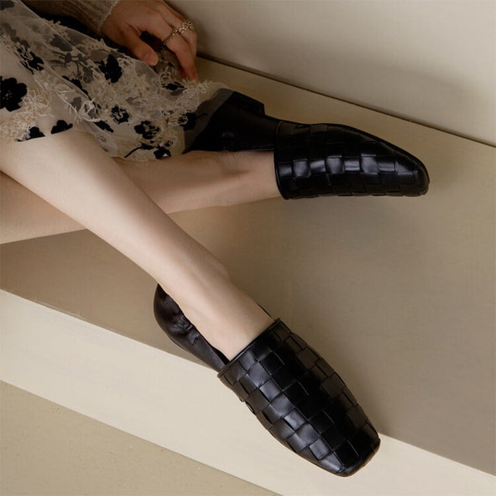  Loafers 