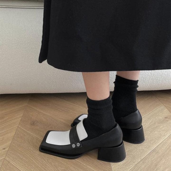  Loafers 