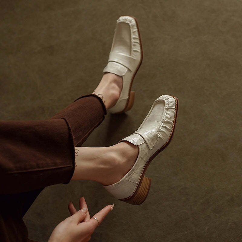  Loafers 